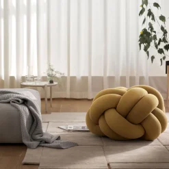 Knot Cushion XL | Yellow