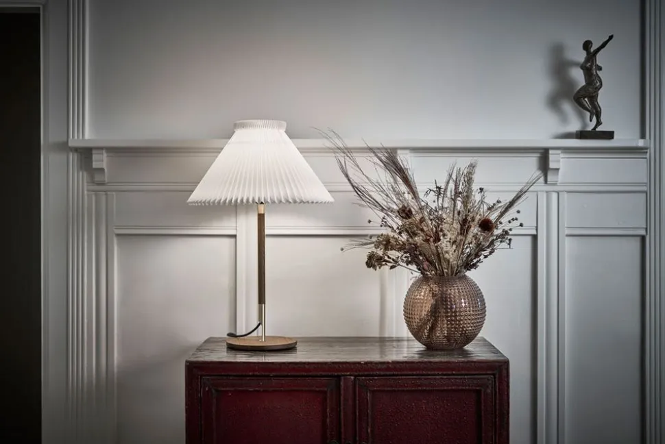 Le Klint 328T LK 80 | Bordslampa | Ljus ek
