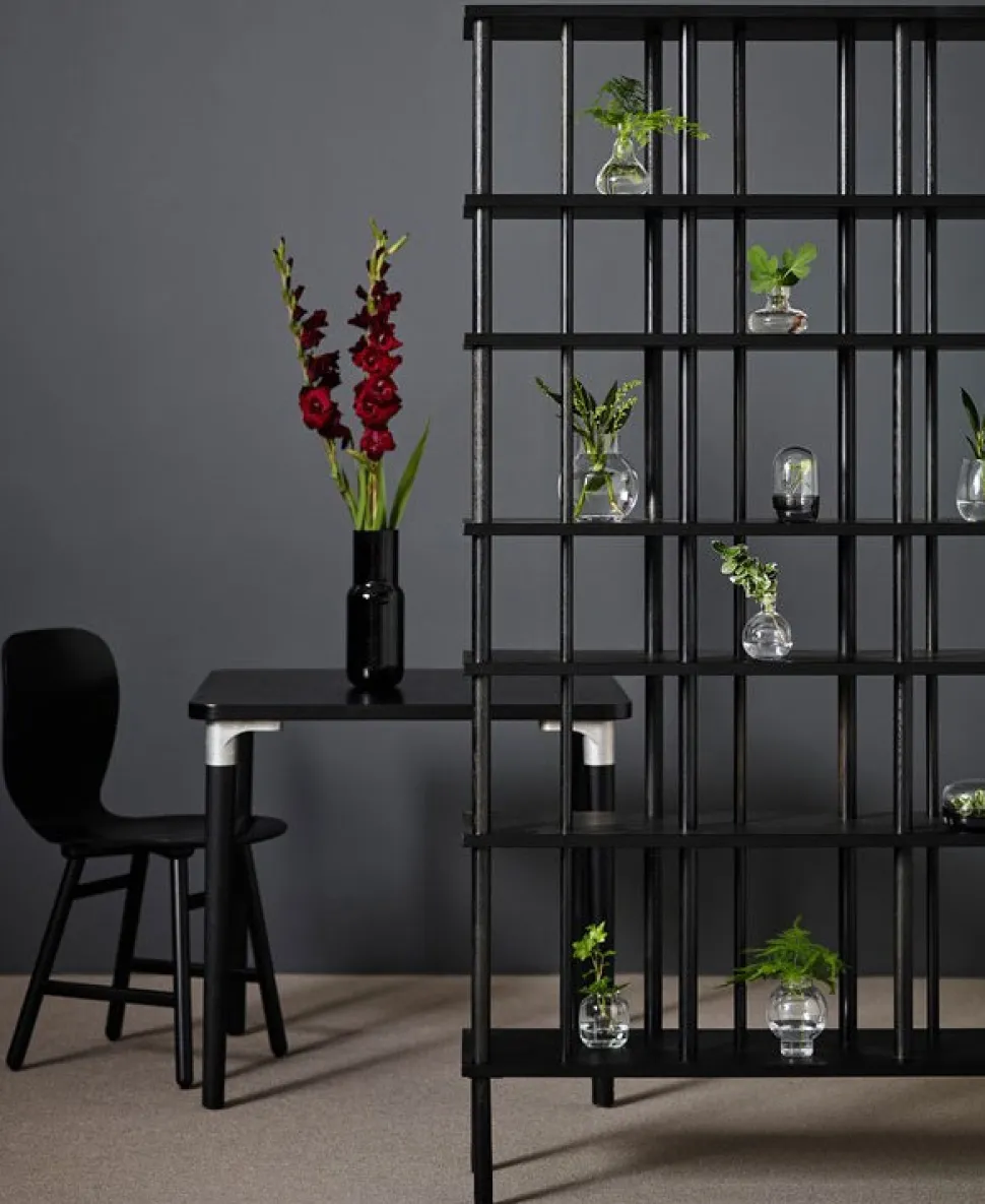 Level Hylla LE1106