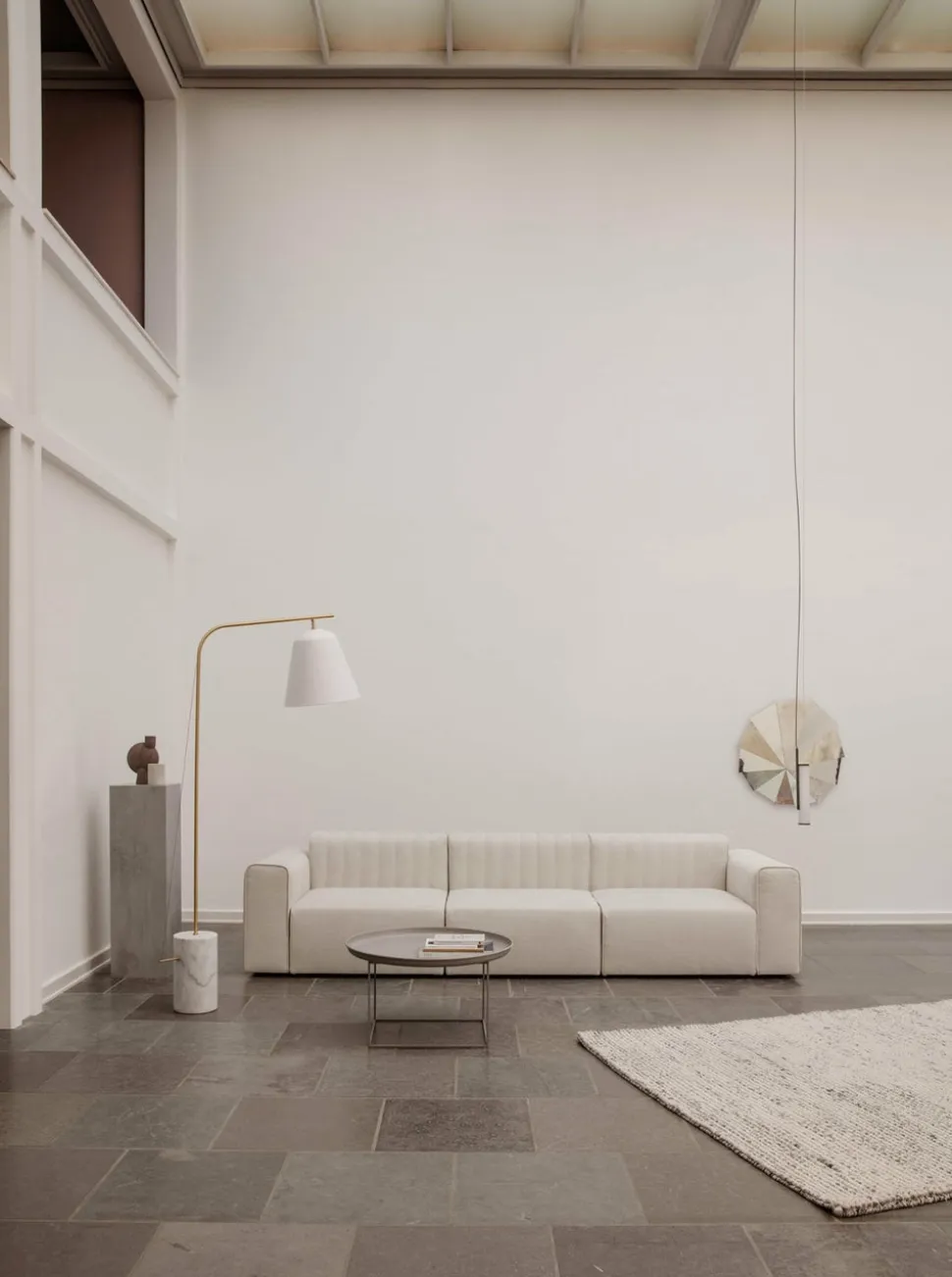 Line One Golvlampa | Bronze