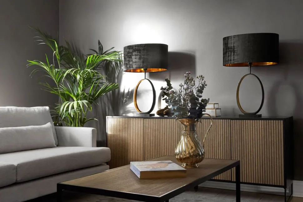 Line Skänk Burned Walnut/ Black | 3 Dörrar 3 Lådor