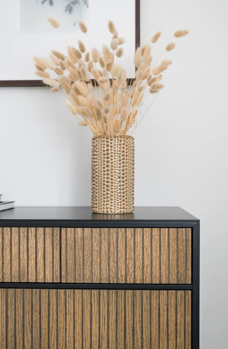 Line Skänk Burned Walnut/ White | 3 Dörrar 3 Lådor