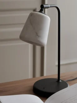 Material Bordslampa Blandad kork