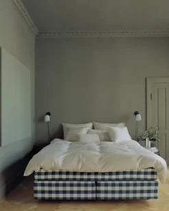 Material Vägglampa Mörkgrå betong