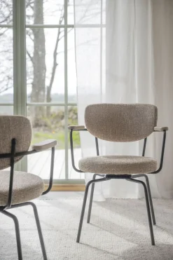 Merrick Karmstol | Mörkbeige | Svart Metall
