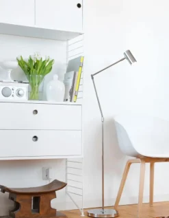 Minipoint Golvlampa Ställbar | Krom