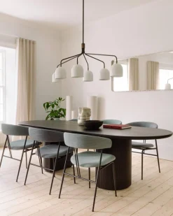 Moon Matbord Ellips 290 | Brun-/Svartbetsad Ek