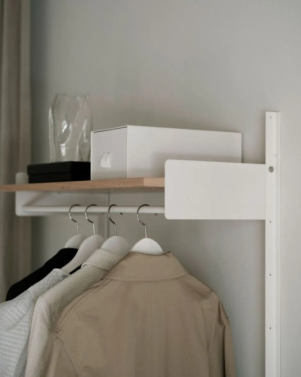 New Works Garderobshylla 2 | Svart