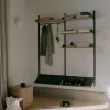 New Works Garderobshylla 2 | Valnöt/ Svart