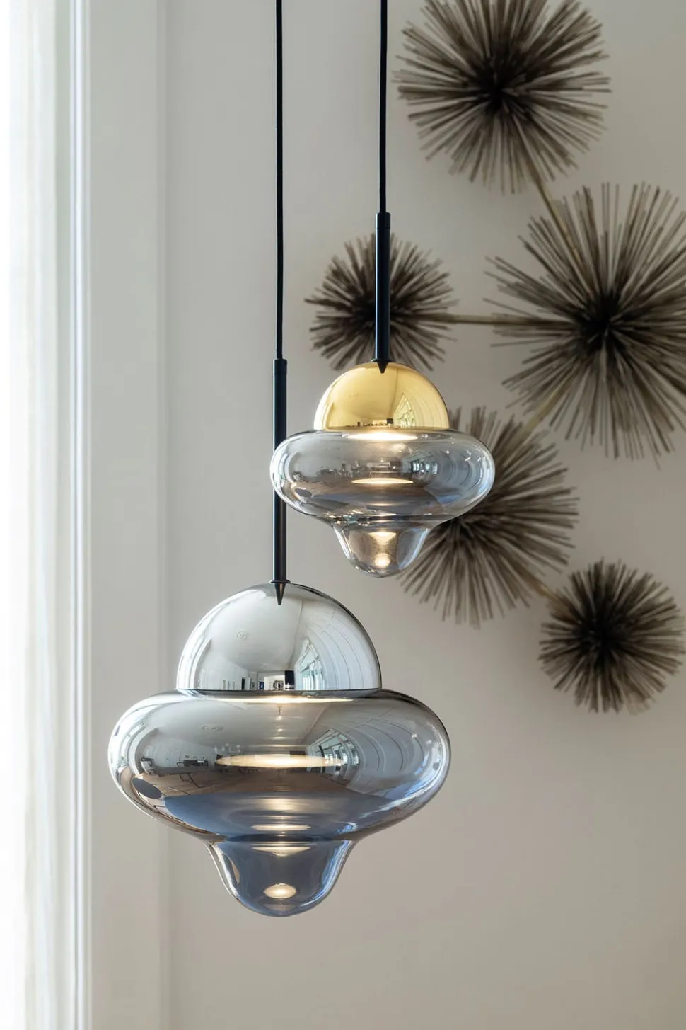 Nutty Taklampa XL | Smoke/ Black