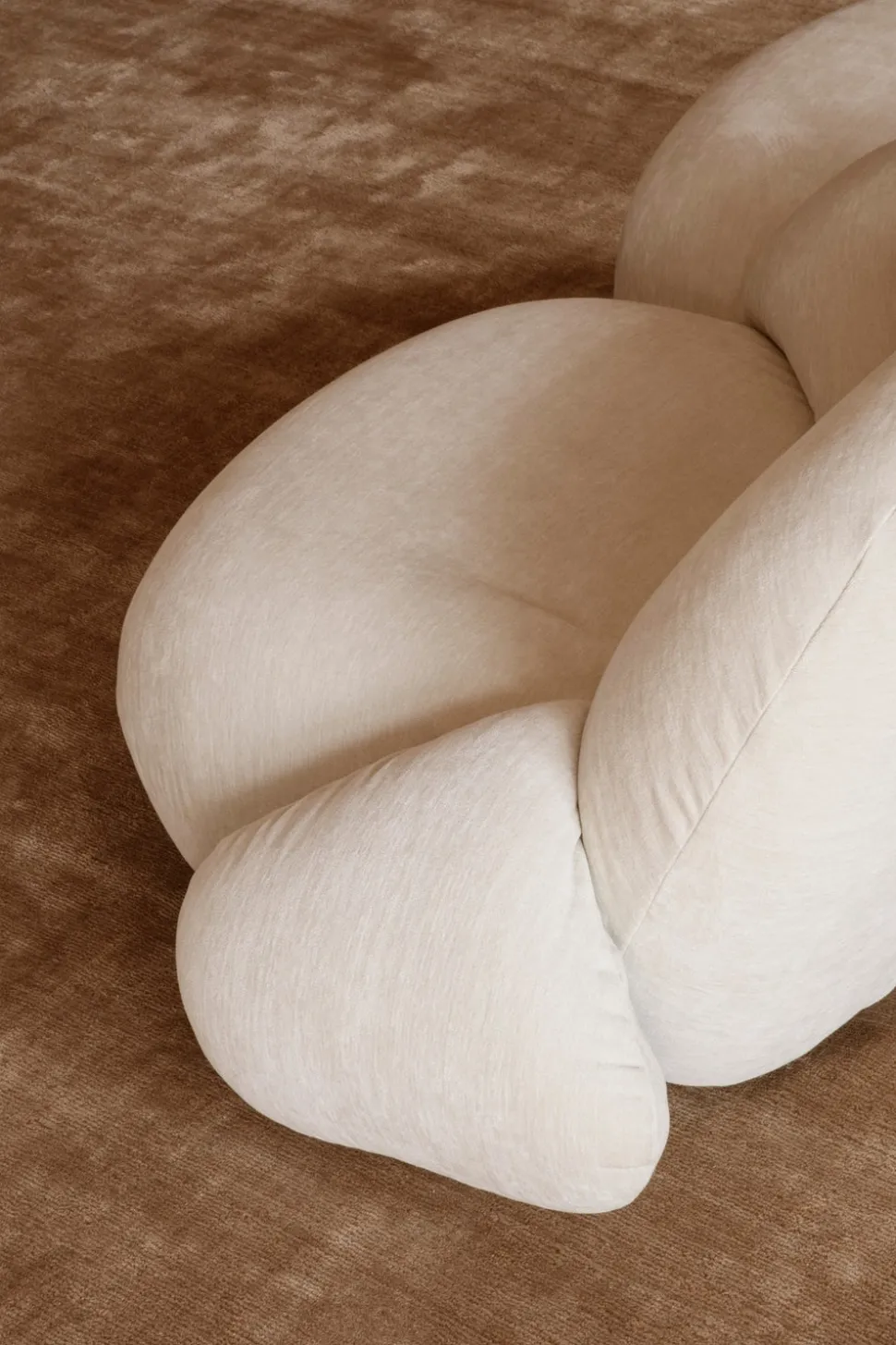 Pacha Lounge Chair med armstöd
