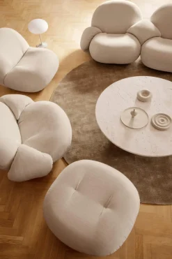 Pacha Lounge Chair med armstöd
