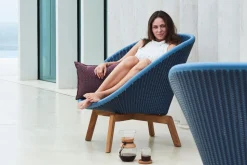 Peacock Loungefåtölj Teak | Midnight/Dusty Blue