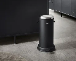 Pedalhink 16, Svart