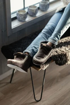 Pia Fårskinnstofflor Chestnut | Storlek 36