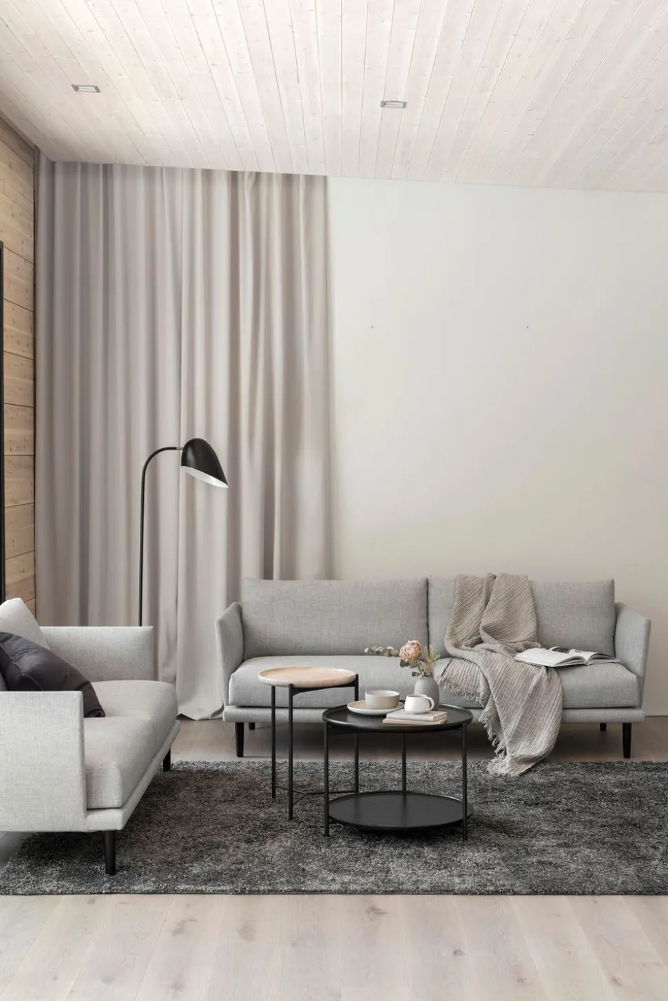 Plateau Soffbord Ø40 | Vitbetsad Ask