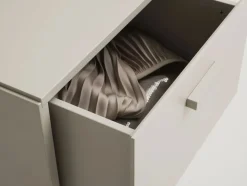 Relief Byrå Hög Beige | Sockel