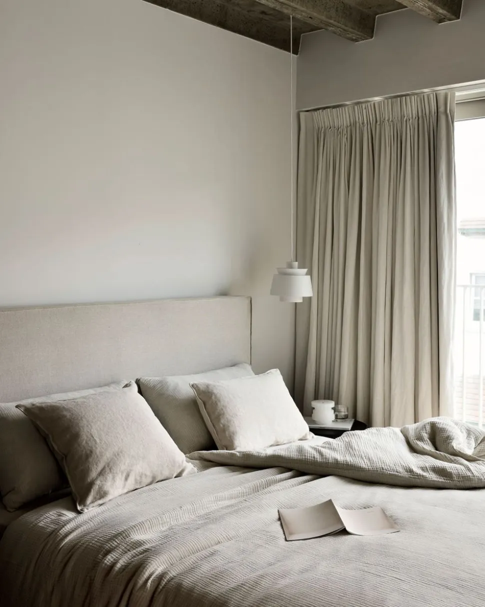 Revive Sängram 180x200 | Sand Linen