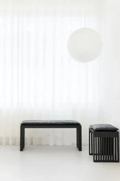Rib Bänk 104 | Svart Mahogny