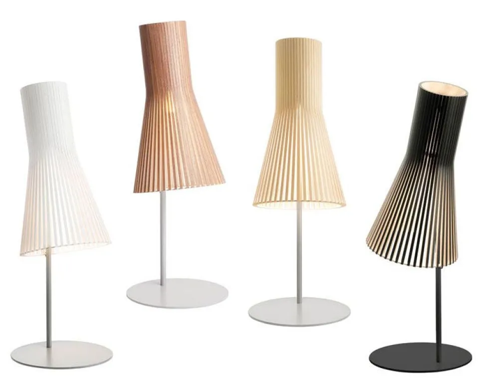 Secto 4220 bordlampa Naturbjörk