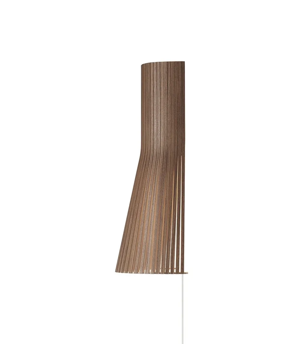Secto small 4231 vägglampa Valnöt