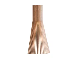 Secto 4230 vägglampa Valnöt