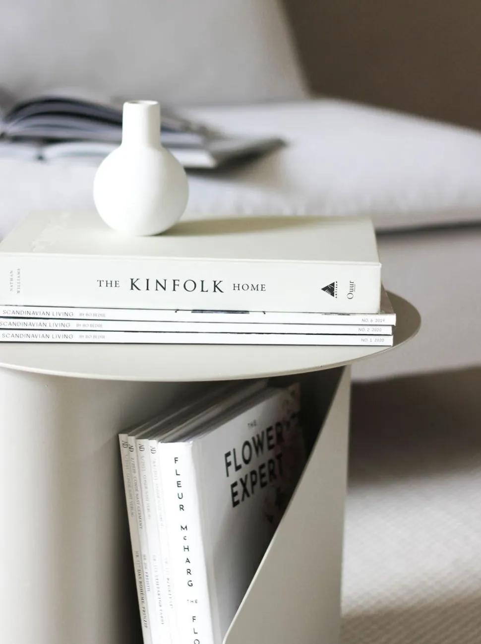 Sentrum Sidobord | Warm Grey