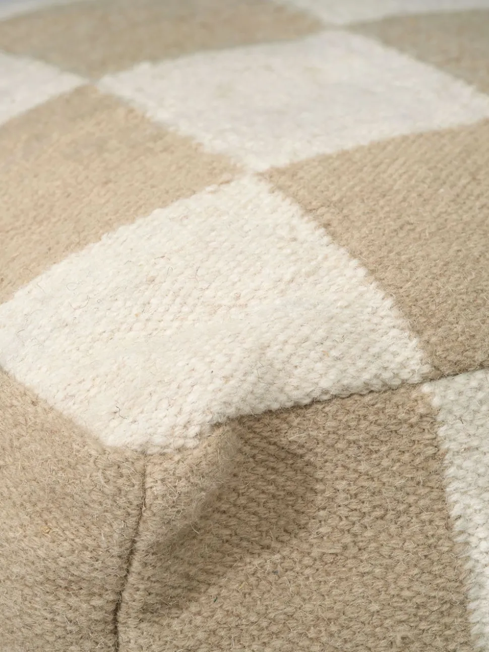 Square Puff | Vit/ Natur