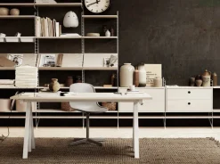 String Works Skrivbord | Höj- & Sänkbart, Vit Laminat 120x78