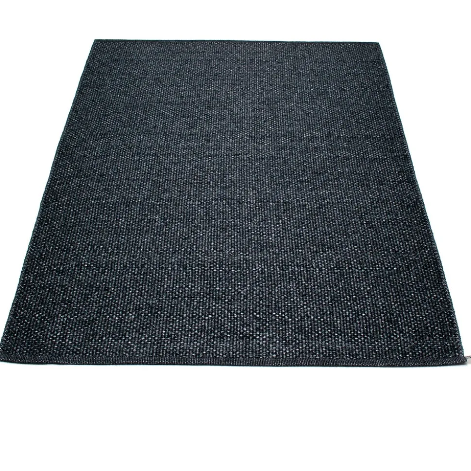 Svea matta Black Metallic 140x220