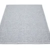 Svea matta Grey Metallic 140x220