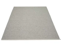 Svea matta Warm Grey 140x220