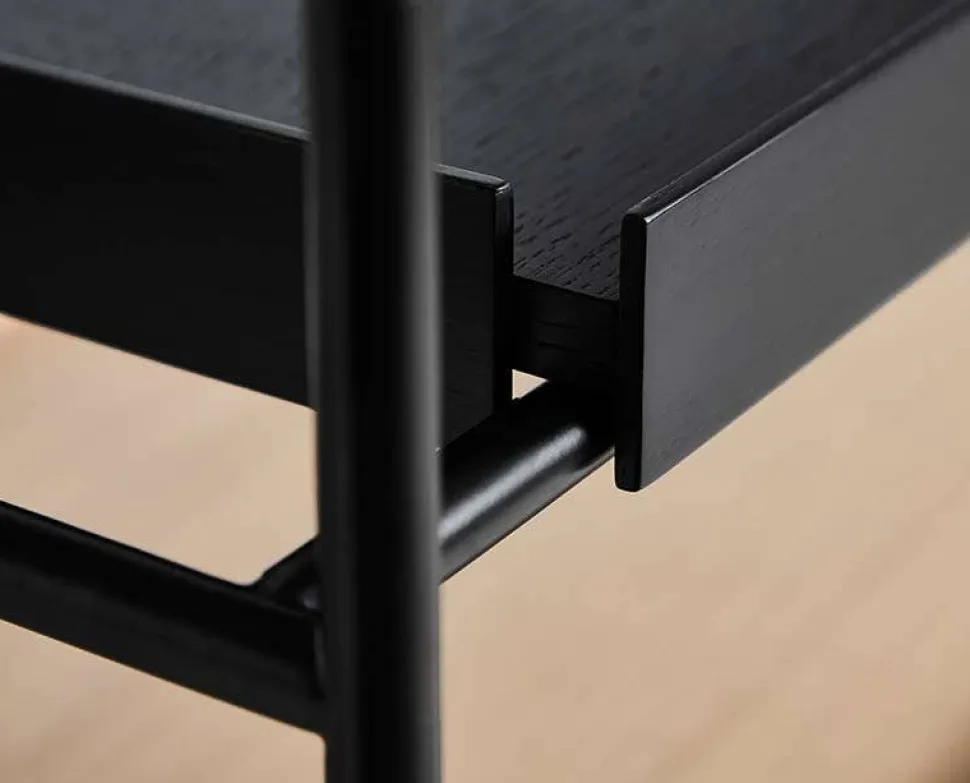 Tray Hylla Hög 2 korta svarta + 4 breda ek