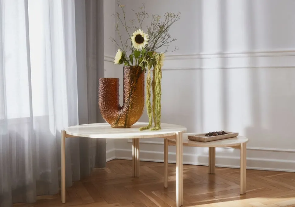 Tribus Soffbord Ø80 | Sand/Travertin