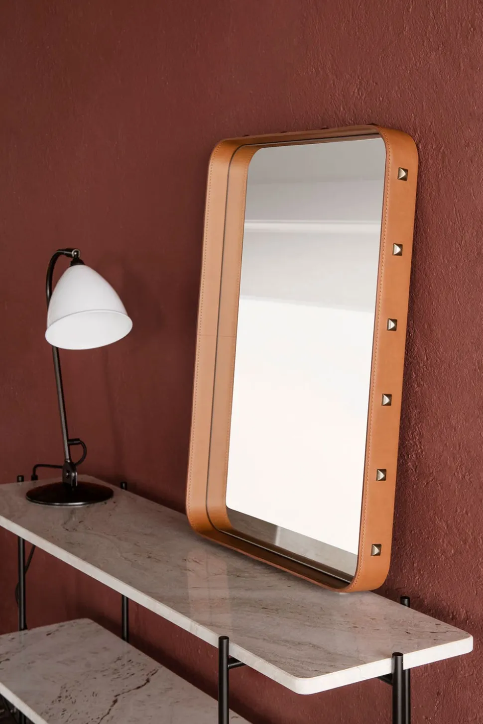 TS Console 2 hyllor | Svart/Warm Taupe Travertin