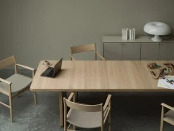 Vaud Matbord 220-320
