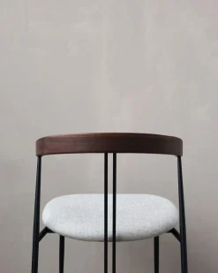 Violin Dining Chair |  Klädd Sits / Ek