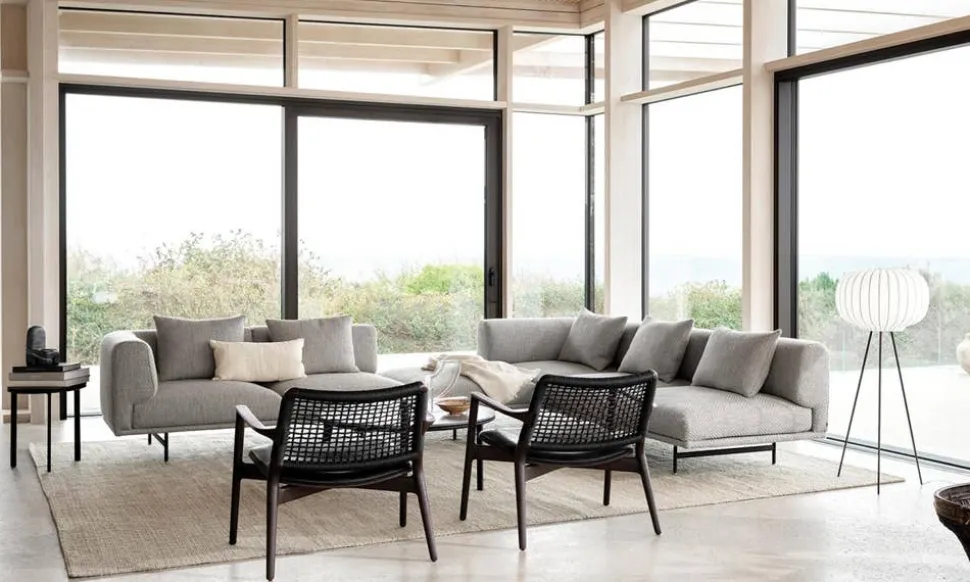 Vipp 488 Cabin Lounge Chair | Dark Oak