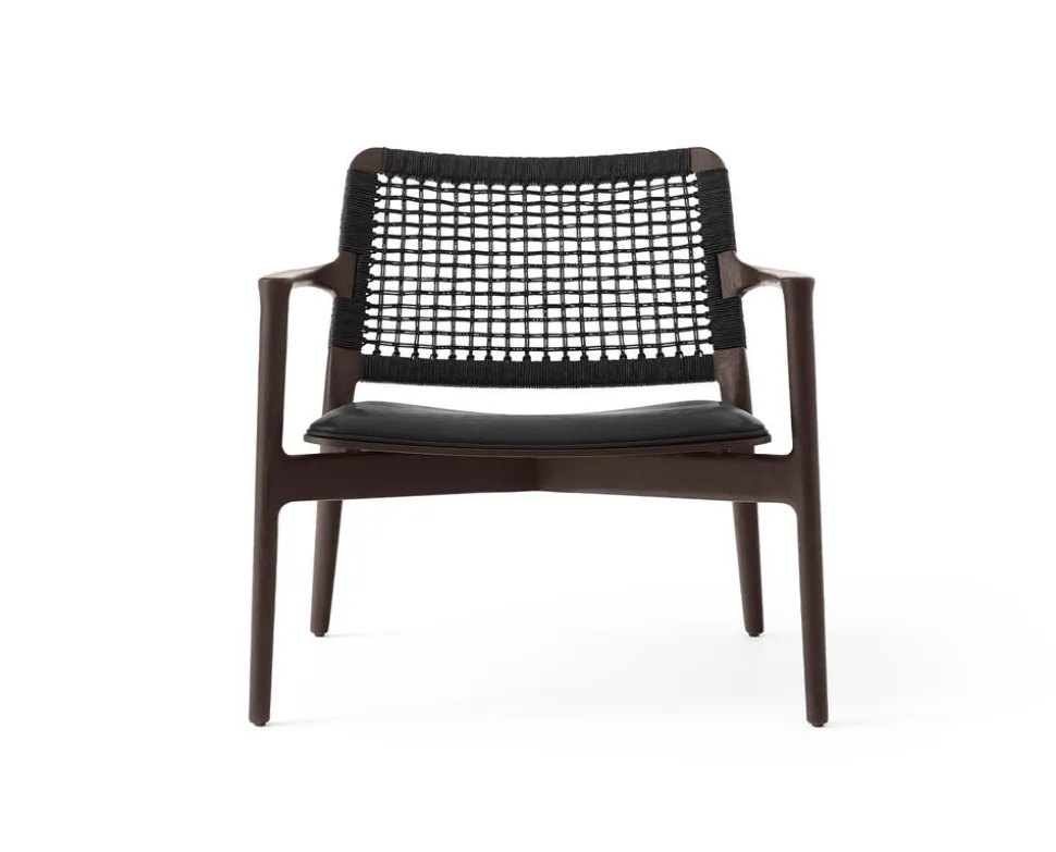 Vipp 488 Cabin Lounge Chair | Dark Oak