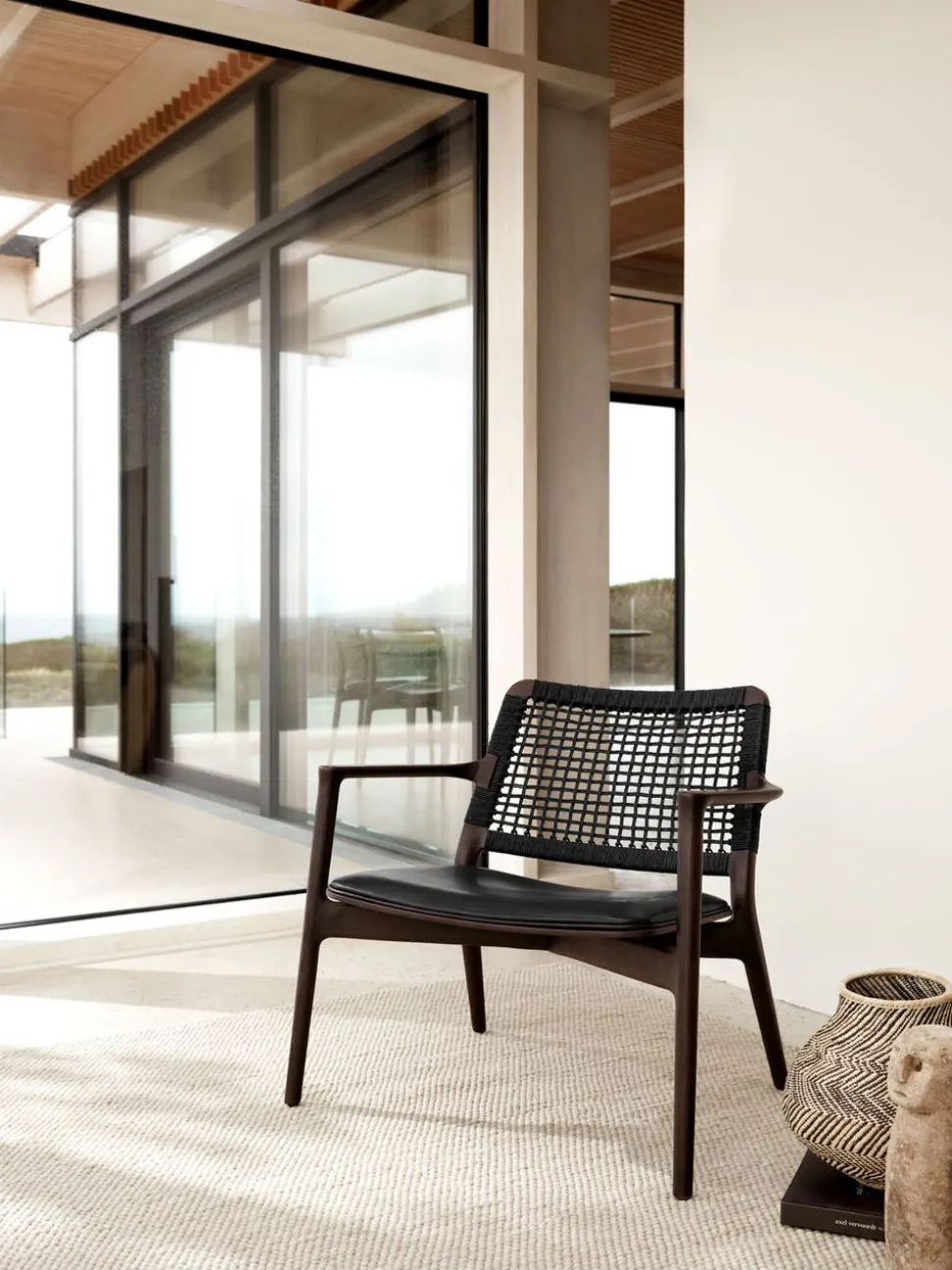 Vipp 488 Cabin Lounge Chair | Dark Oak