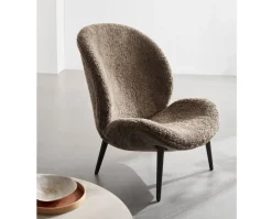 Vipp 466 Lodge Lounge Chair | Fårskinn Curly 07