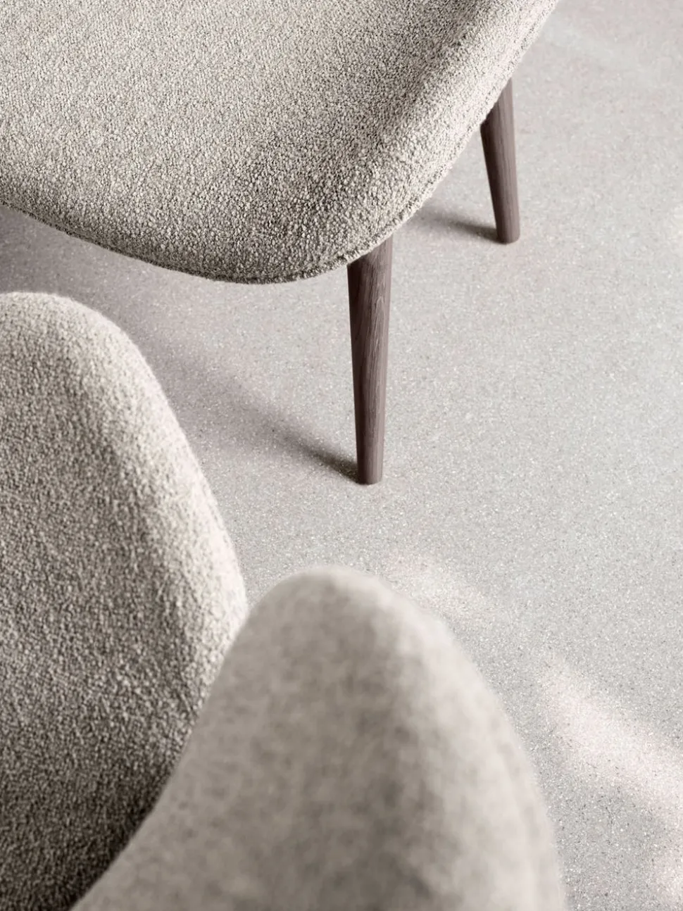Vipp 466 Lodge Lounge Chair | Tyg Soprano 03