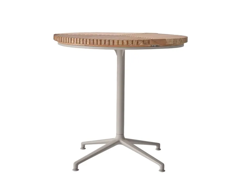 Vipp 717 Open-Air Cafébord | Teak