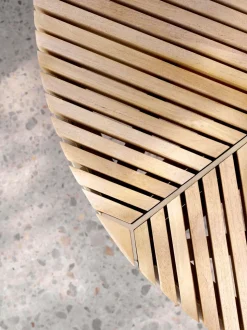 Vipp 716 Open-Air Soffbord  Ø90 | Teak