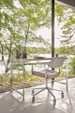 Vipp 430 Studio Skrivbord | Bosco läder, Valnöt