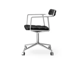Vipp 452 Swivel Chair | Hjul | Polerat Aluminium, Svart Läder