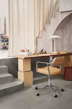 Vipp 453+ Swivel Stol | Fötter | Camel Läder, Polerat Aluminium