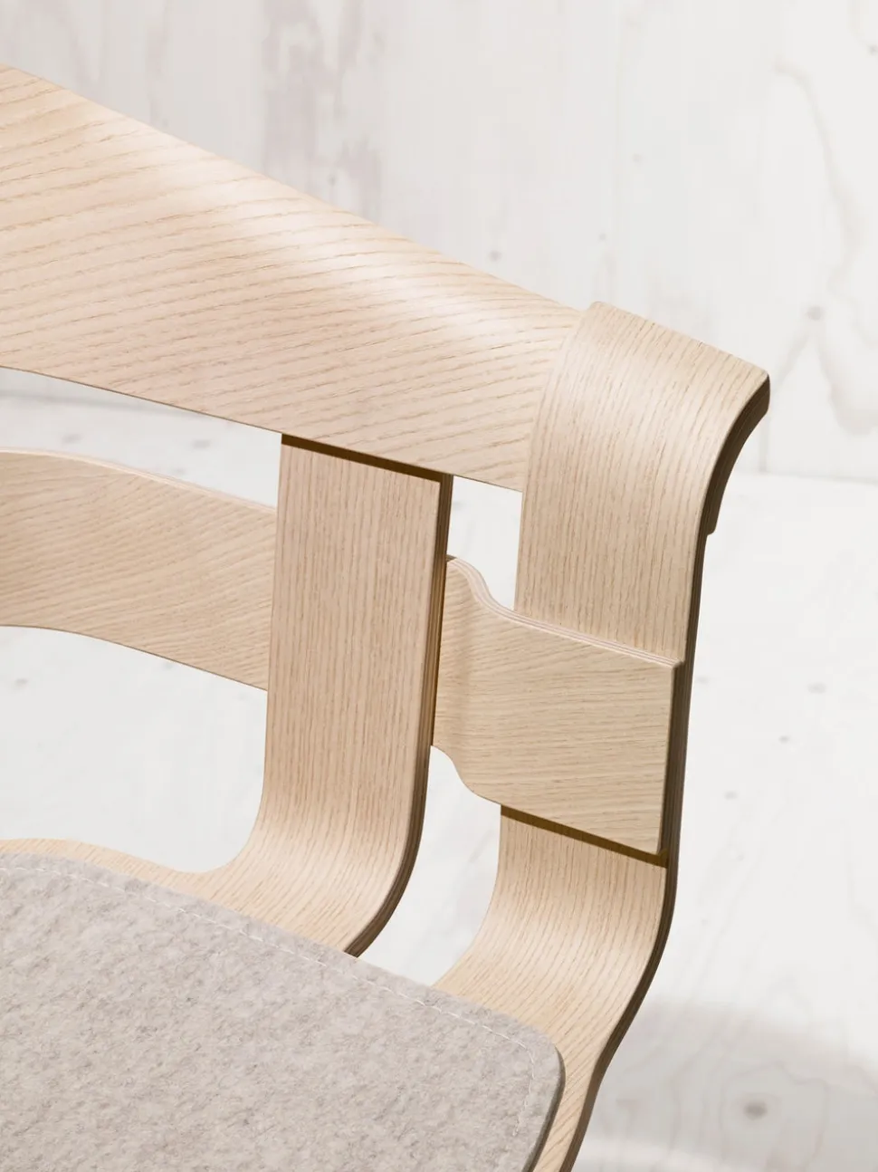 Wick Chair Swivel | Ek/Grå