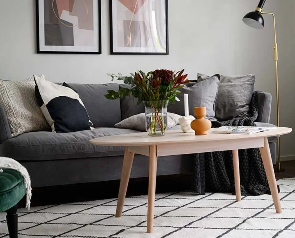 Yumi Soffbord | Ovalt, Vitpigmenterad Ek